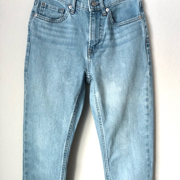 CLOSEOUT \Everlane\• Original Cheeky Jean in Stone-Washed Sky - Picture 5 of 16